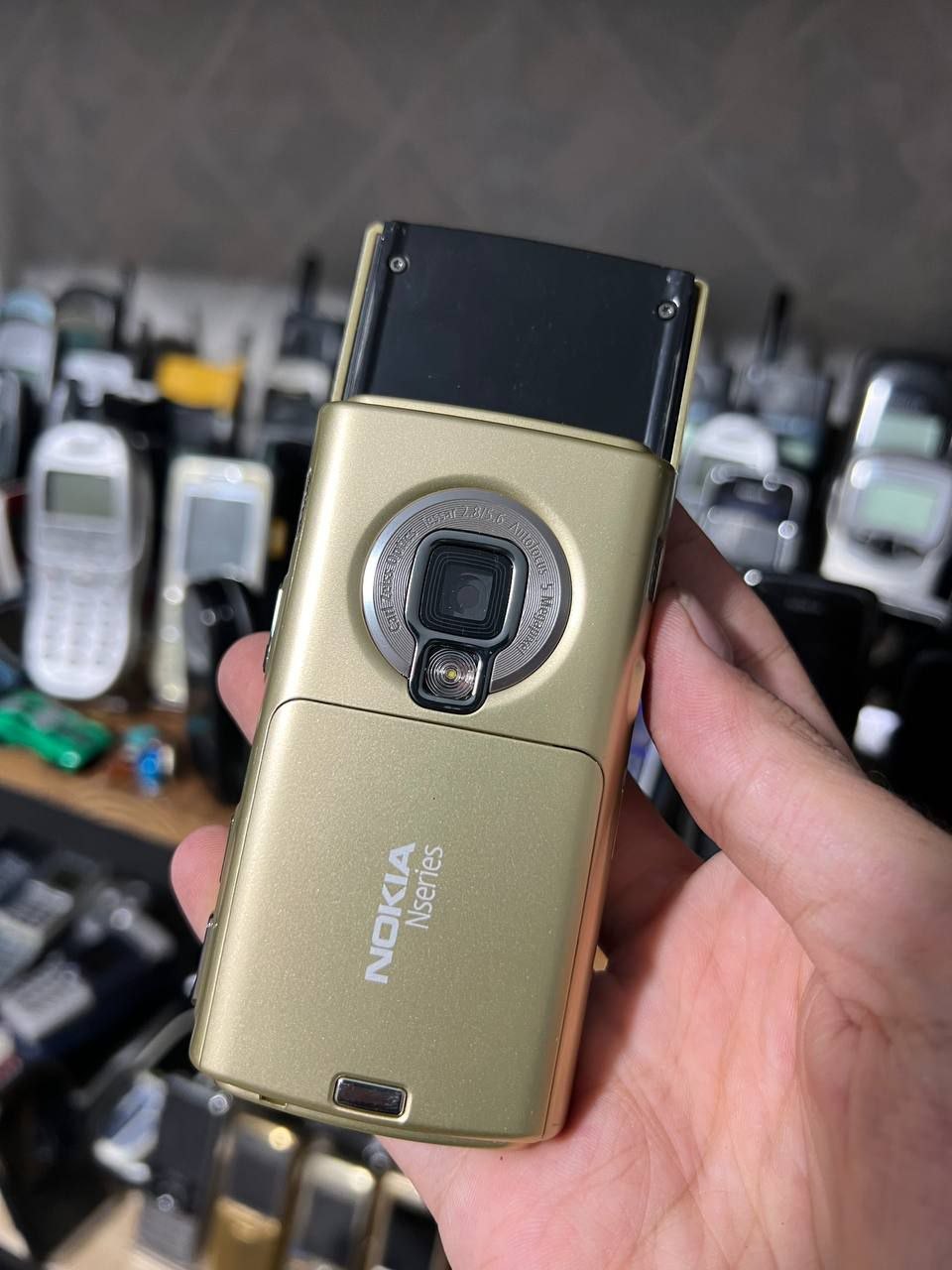 گوشی موبایل نوکیا (ریجسترشده)NOKIA  N95 8GB