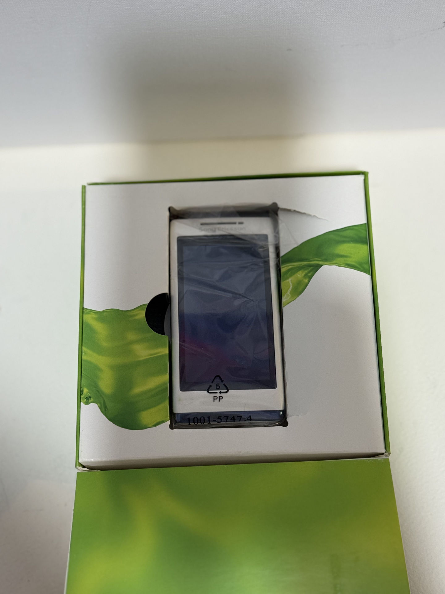 گوشی موبایل سونی اریکسونSONY ERICSSON AINO(آکبند)