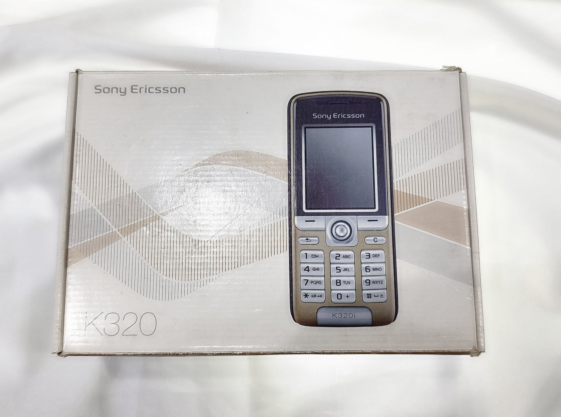 گوشی موبایل سونی اریکسونSONY ERICSSON W320i(اکبند )