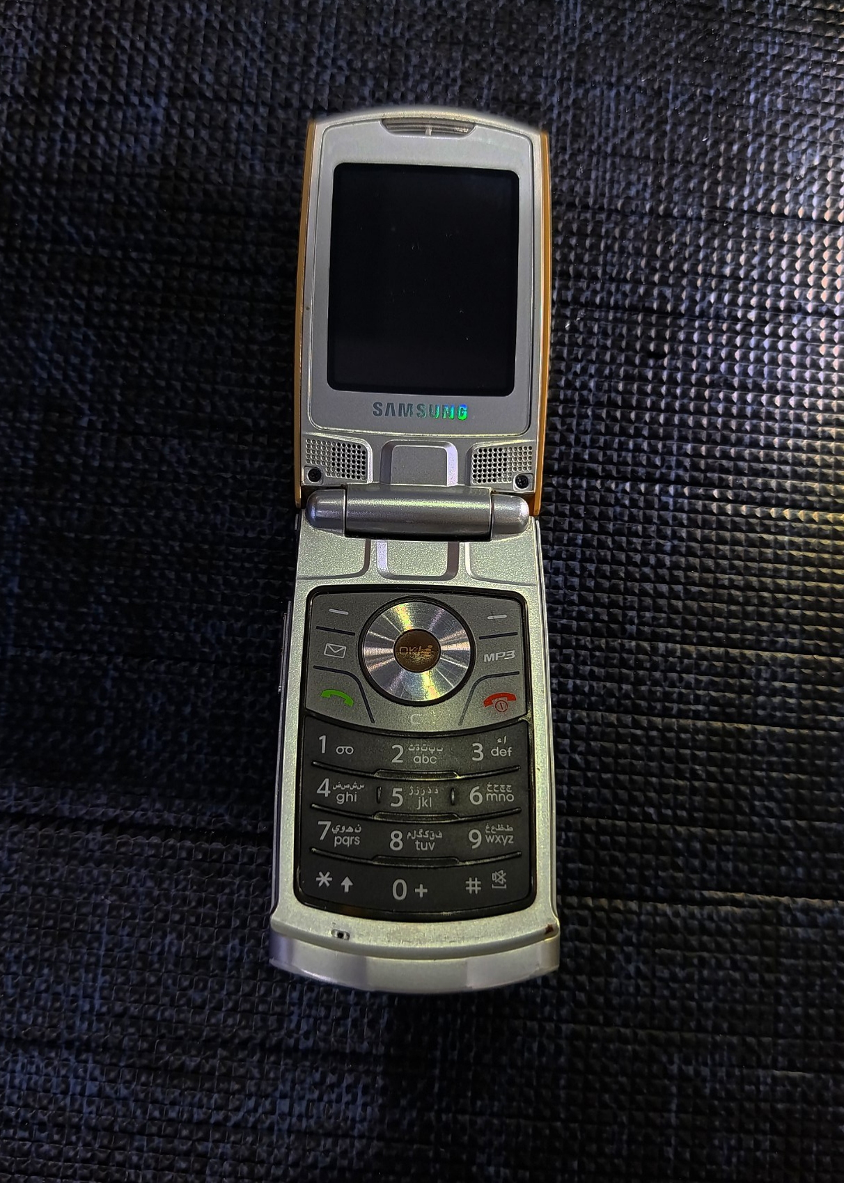 گوشی موبایل سامسونگ  SAMSUNG SGH-E490  (ریجستر)