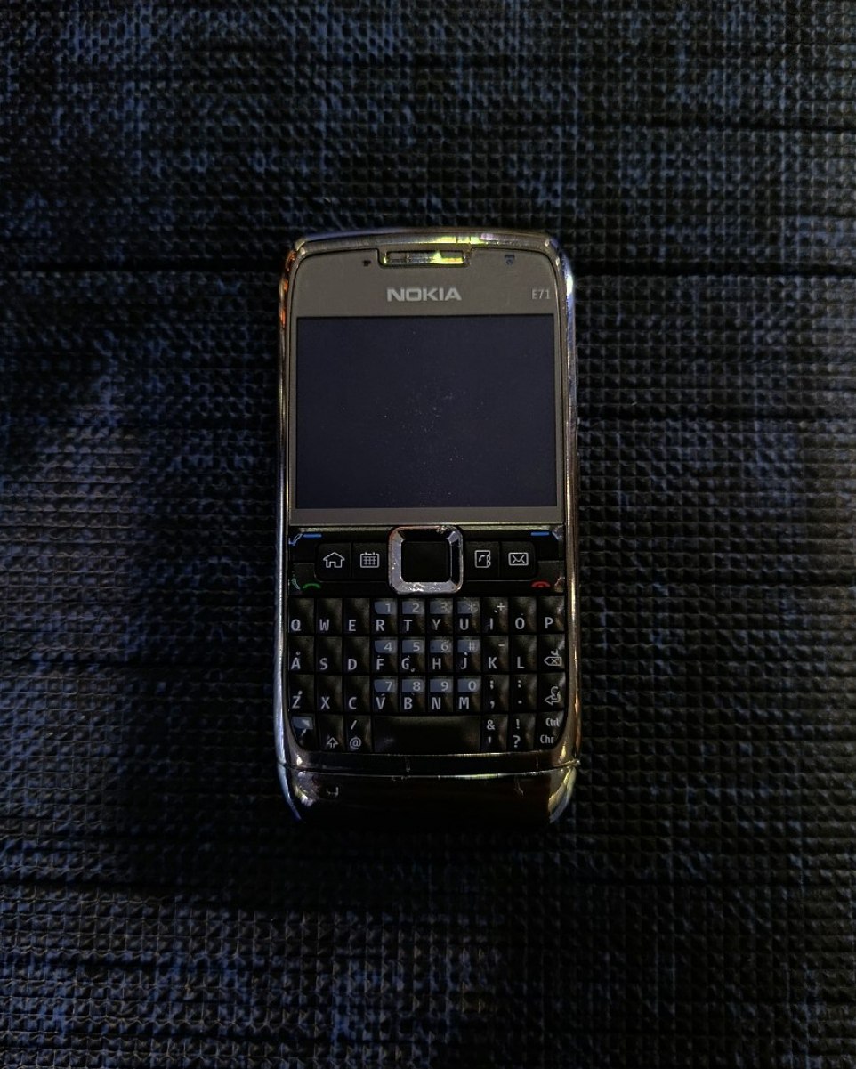 گوشی موبایل نوکیا (ریجسترشده) -NOKIA   E71